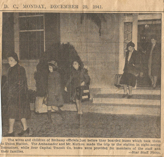 US Mako & Gwen Depart Embassy 1941 2